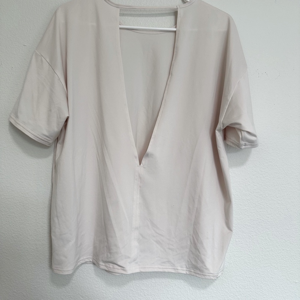 Gymshark, XL, light cream - Picture 9 of 11